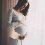 Adjustable Breathable Maternity Belly Band Beige XL - Image 4